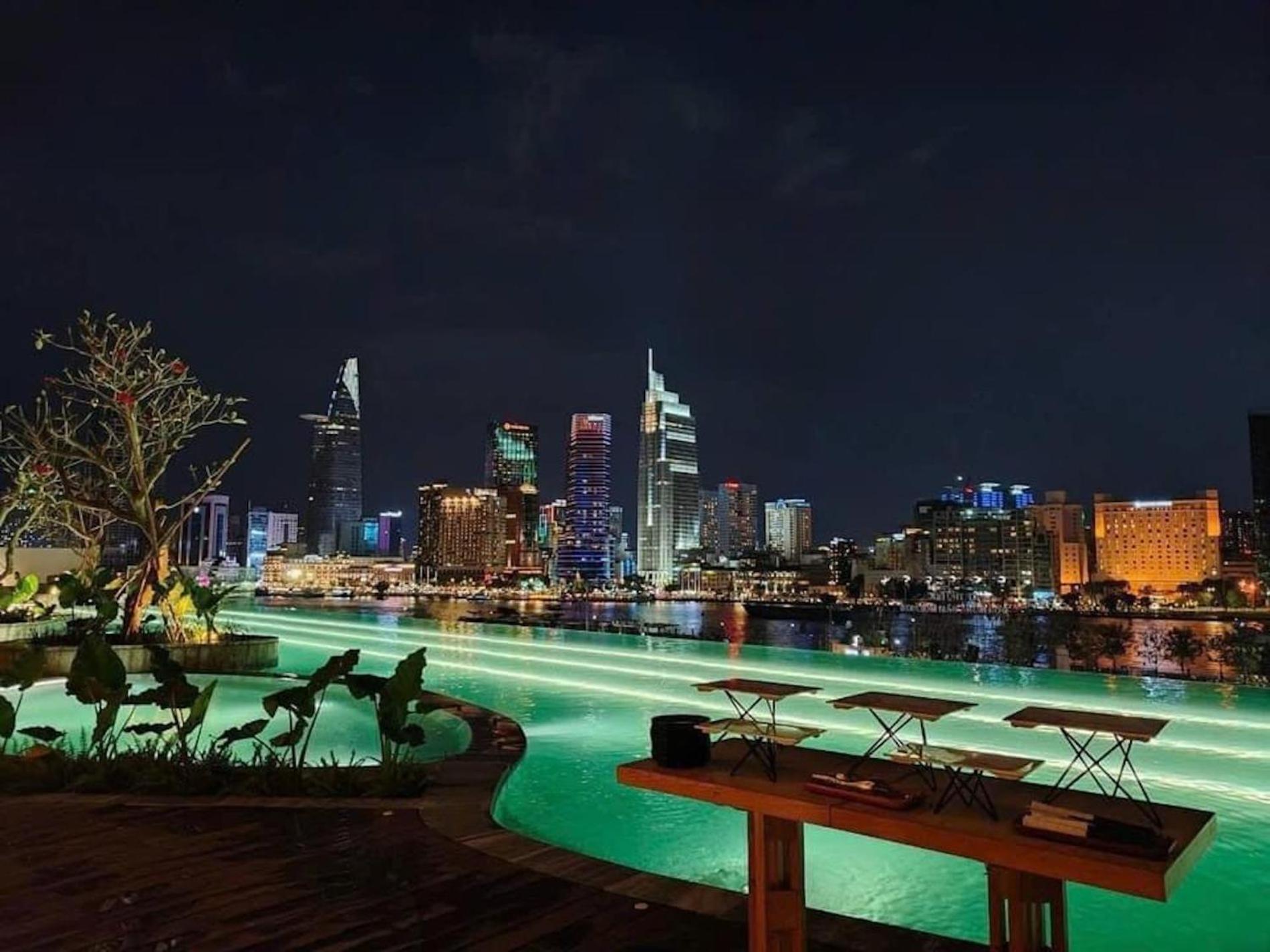 The Opera Apartment Cental Saigon Free Pool-Gym-Sauna Room- Golf Mini Cidade de Ho Chi Minh Exterior foto