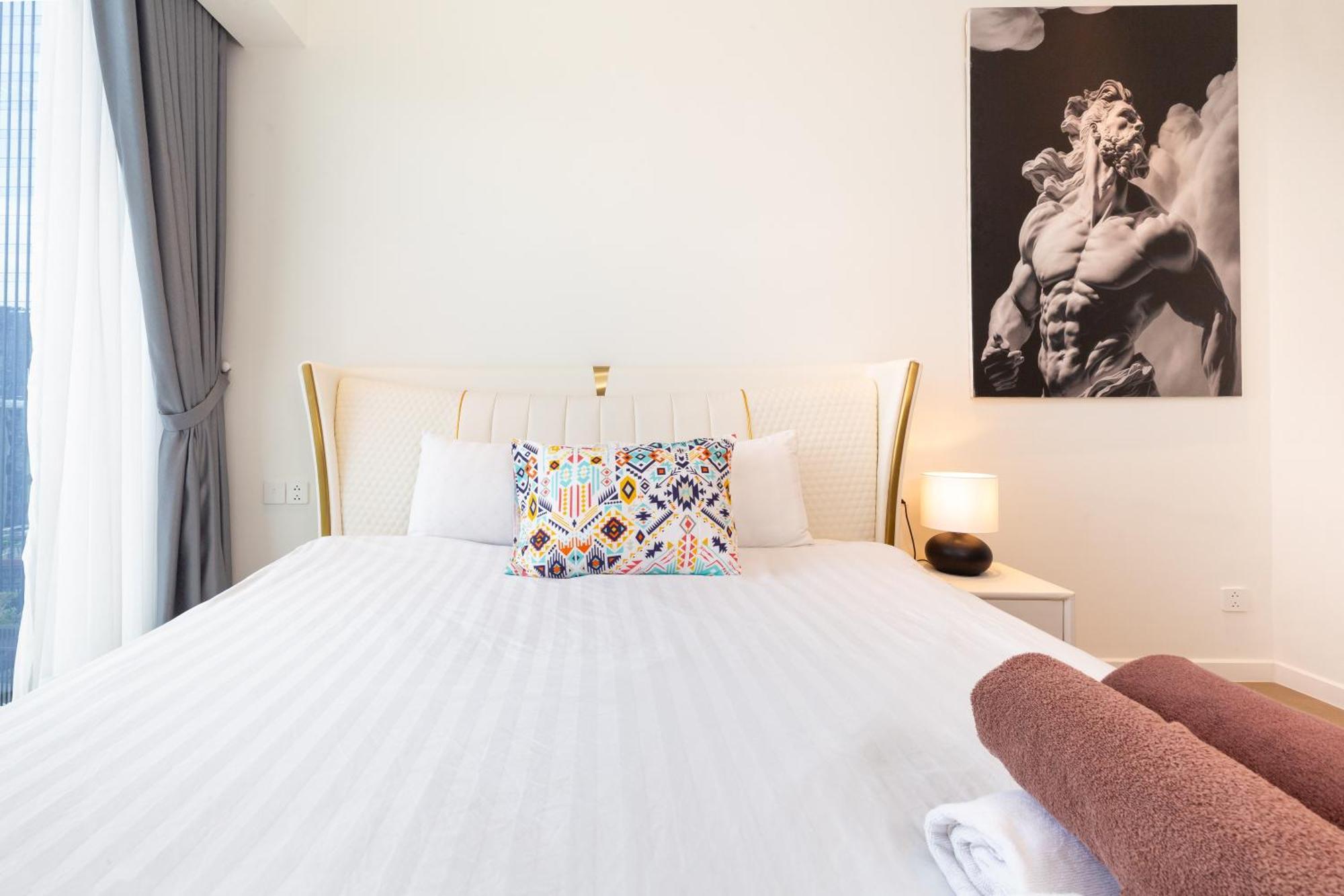 The Opera Apartment Cental Saigon Free Pool-Gym-Sauna Room- Golf Mini Cidade de Ho Chi Minh Exterior foto
